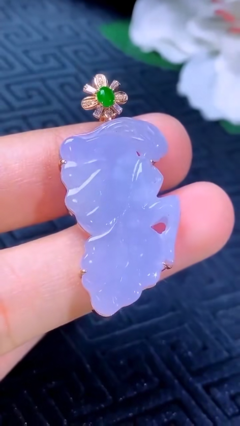天然A货紫罗兰蝴蝶仙子翡翠挂件